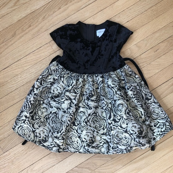 Fancy girls dress - Picture 1 of 4